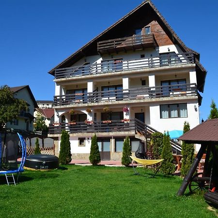 Pensiunea Antonia Bran  Bagian luar foto